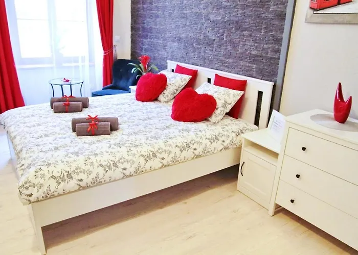 Grey منزل للإقامة *